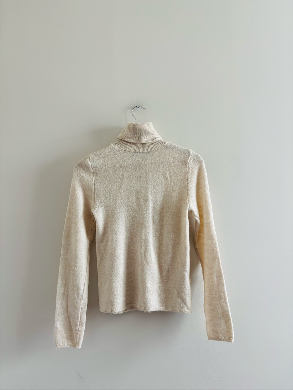 Mango Turtleneck Sweater Cream Wool Blend Womens XS Preppy Minimalist Classic - Picture 2 of 10